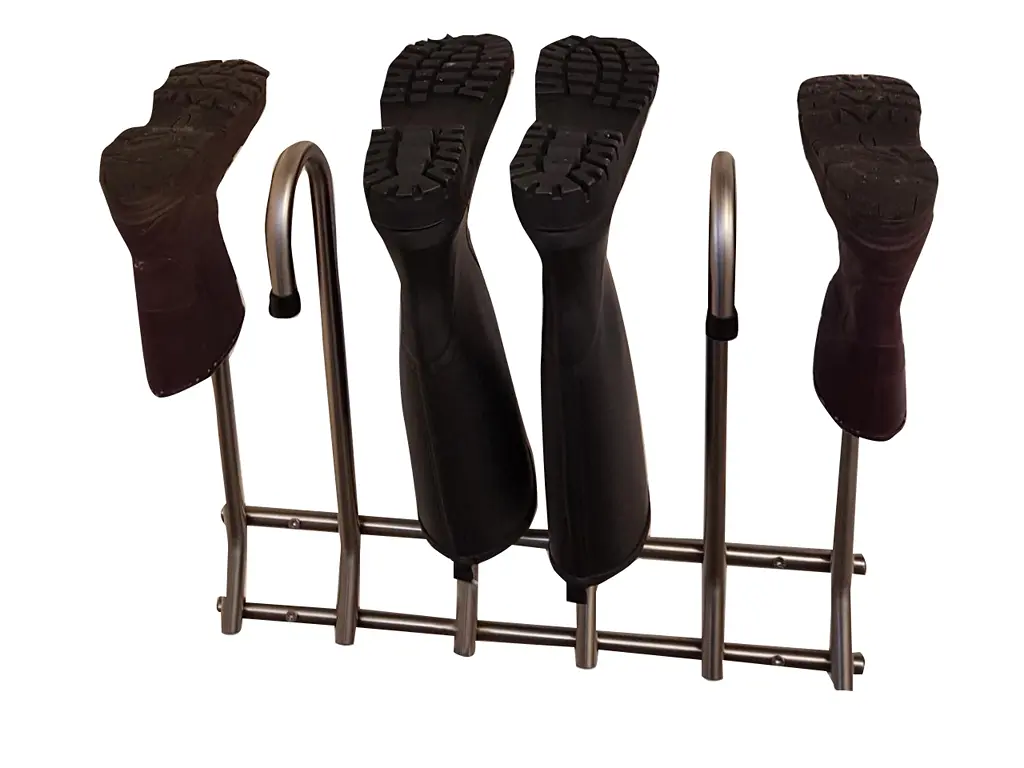 Hanger for 3 pair of boots